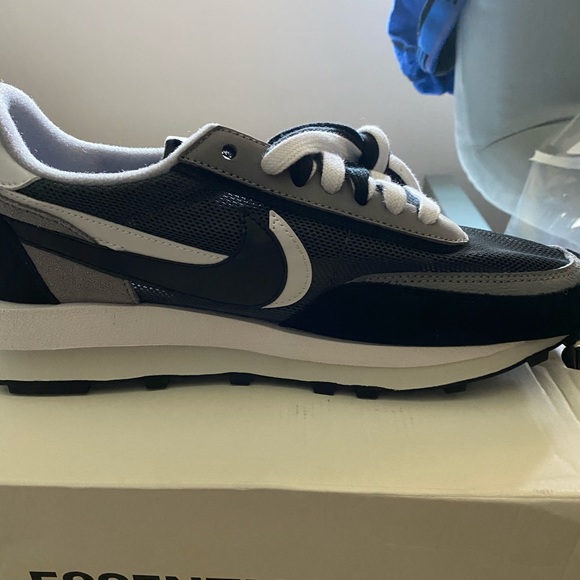 Nike Sacai - Picture 1 of 5
